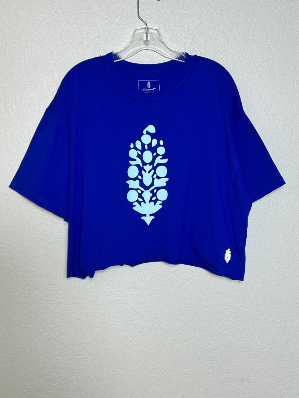 *FIRM PRICE* Free People Movement Inspire Buti Logo Cropped Tee - Picture 4 of 11